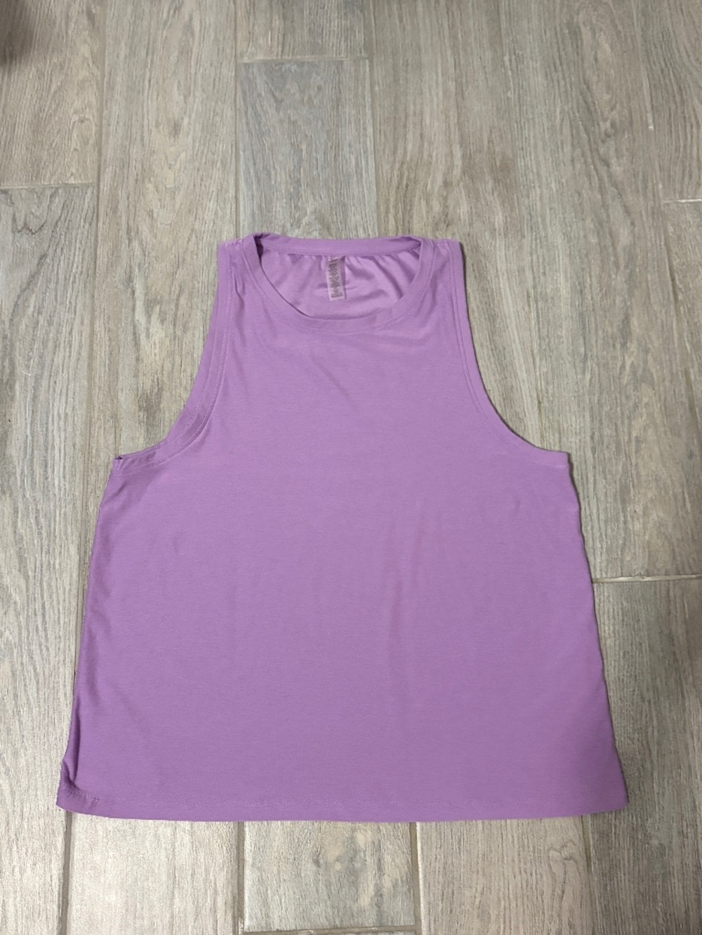 NWOT! Women's Beyond Yoga Featherweight Lilac/Purple Tank Top - MEDIUM